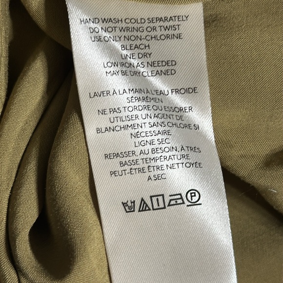 NWOT Anthropologie Balloon Sleeve Silky Blouse Olive Green Keyhole Back XL - Picture 11 of 12